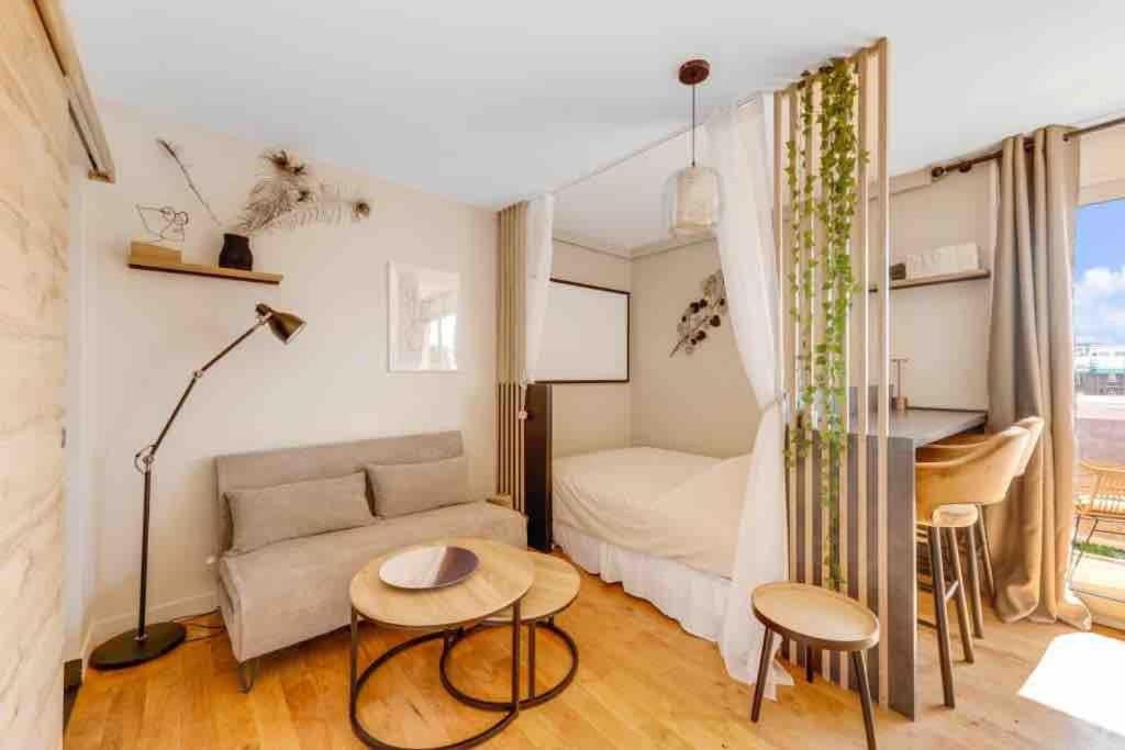 Appartement Panorama - A Seulement 15 Minutes Des Champs-Elysees Clichy Exterior foto